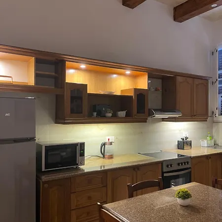 Lucija's * Birżebbuġa