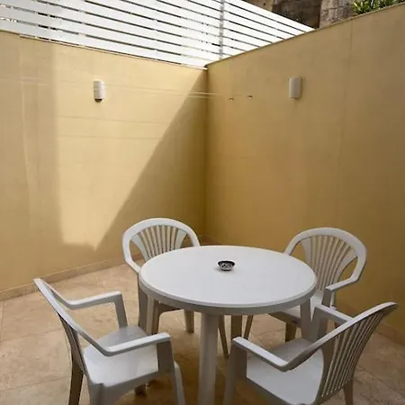 Lucija's Feriehus Birżebbuġa