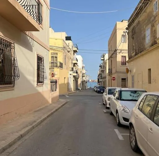 Lucija's * Birżebbuġa